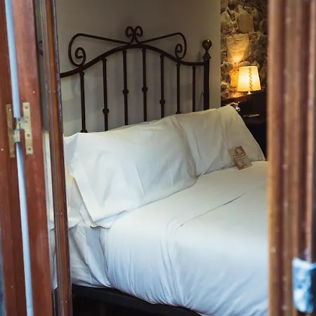 Dot * Σαν Σεμπαστιάν