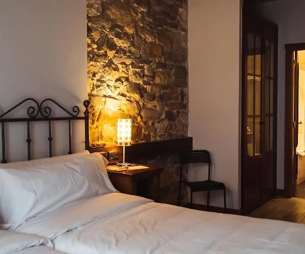 Dot Πανσιόν *